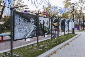 Фотовыставка о БКЛ метро проходит на Тверском бульваре