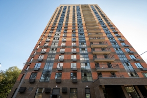 Более 130 тыс. кв. м жилья построят в районе Зюзино по реновации