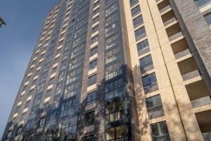 Стартовало строительство жилого дома по реновации на набережной Новикова-Прибоя