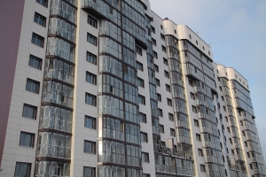 Смонтирован индивидуальный тепловой пункт в проблемном доме в Кокошкине