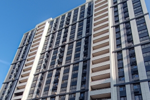 Новые квартиры получили жильцы первого расселенного по реновации дома в Покровском-Стрешневе