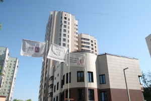 В паркинге проблемного «Малыгина, 12» готовы все лестницы