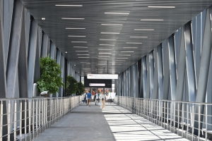 Собянин: открыт пешеходный переход между станциями метро и МЦД-4 Кутузовская