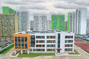 Каждый десятый строящийся в Москве «квадрат» нежилой недвижимости приходится на социальные объекты