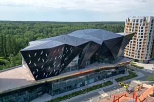 Более 80% деталей Дворца спорта и образования Ирины Винер произвели в России