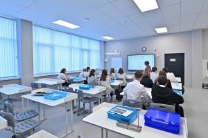 Три объекта образования построят по реновации в районе Гольяново