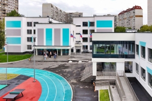 Собянин: более 1,6 млн детей пойдут в школы, детсады и колледжи в этом году