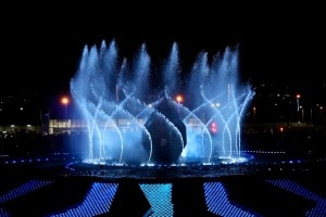 Каскадный фонтан украсил городской курорт «Притяжение» в Магнитогорске