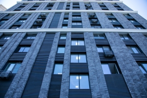 Жилой комплекс и детский сад в бывшей промзоне «Октябрьское Поле» построят до конца года