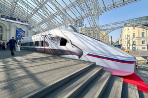 Собянин: первые высокоскоростные поезда из Москвы в Санкт-Петербург планируется запустить в 2028 году