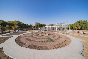 Каток, амфитеатр и видовая площадка с рестораном появятся на набережной в Коломенском