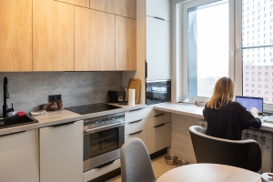 Почти 80% семей в ЗАО воспользовались помощью города при переезде по реновации