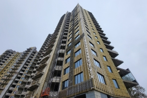 В проблемном ЖК «Квартал Триумфальный» завершили ввод водопровода в здание