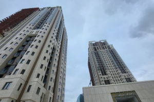 На проблемном ЖК «Академ Палас» демонтированы все башенные краны