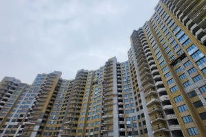 В квартирах проблемного ЖК «Квартал Триумфальный» устанавливают радиаторы отопления