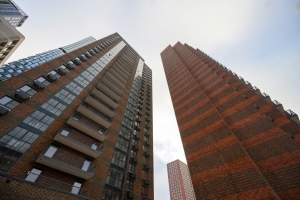 Свыше 40 новостроек передано под заселение по реновации на западе столицы