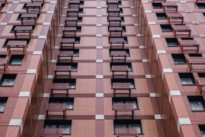 Более 30 жилых комплексов построили по реновации на юге столицы