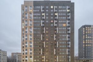 Два жилых комплекса построили по реновации в Головинском районе