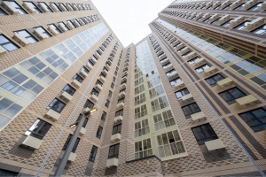 Более 600 семей переехали в первый дом по реновации в районе Алтуфьевский