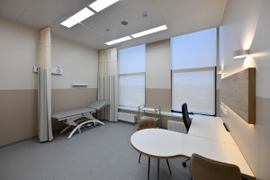 В амбулаторно-стационарном корпусе онкобольницы №62 в Сколкове ведется отделка