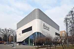 Здание центра «Место встречи Алмаз» в районе Донской готовят к вводу