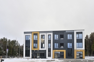 Трехэтажное здание администрации построили в Филимонковском районе