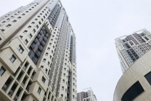 В корпусах проблемного ЖК «Академ Палас» смонтировали оконечные системы трубопровода водоснабжения