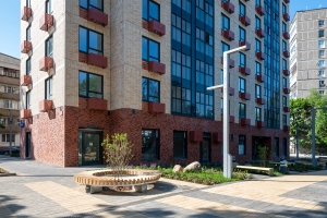 Более 350 фонарей и камер установили у новостроек по реновации в районе Фили-Давыдково