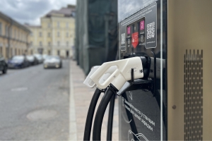 Арендаторы городских участков получили разрешение на установку более 20 электрозарядных станций