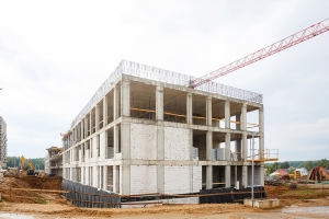 Образовательный комплекс в районе Филимонковский готов почти на треть