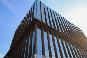 Деловой центр с общественными террасами возвели в Даниловском районе