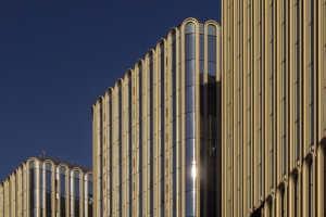 Деловой комплекс из трех корпусов возвели вблизи станции метро «Белорусская»