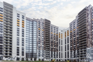 Более 100 человек начали осмотр жилья в новостройке по реновации в Троицке