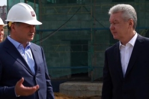 Осмотр хода строительства пилотного детского сада в районе Куркино. С. Собянин, М. Хуснуллин