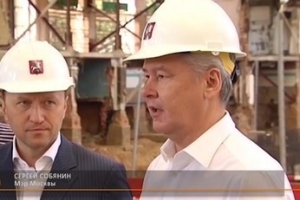 Осмотр хода реконструкции стадиона «Лужники». С. Собянин, А. Бочкарев