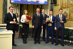 В Стройкомплексе Москвы вручили награды молодым специалистам отрасли