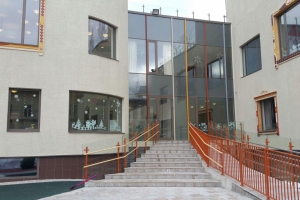 Почти 9 тысяч мест в школах и детских садах будет создано в Москве за счет инвесторов в 2016 году - Хуснуллин