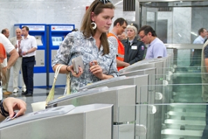 Москвичи стали тратить меньше времени на дорогу до работы