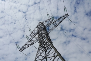 Более 60 км распределительных сетей обновлено в Новой Москве с начала года