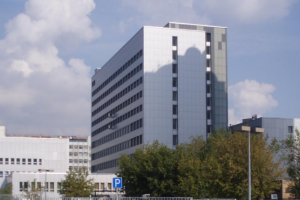 Здание госархива на Профсоюзной улице реконструируют