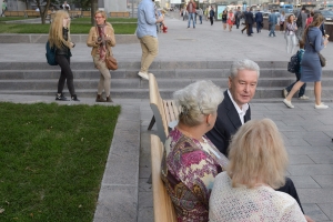 В Москве завершено благоустройство Арбатской площади