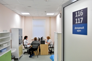 Восемь новых поликлиник откроют в столице в 2018 году