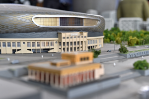 Стадион «Динамо»: монтаж крыши и сооружение футбольного поля