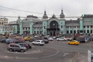 Памятник Максиму Горькому вернется на площадь у Белорусского вокзала ко Дню города