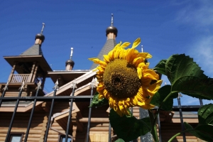 Дом причта при храме на Ясеневой улице достроят осенью