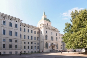 Дом, который построила Екатерина II, или Прошлое и будущее зданий на Москворецкой набережной