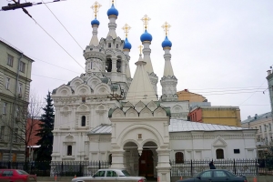 Семь храмов возвели на юге Москвы