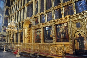 На храм в честь Сергия Радонежского в Южном Тушино установили крест