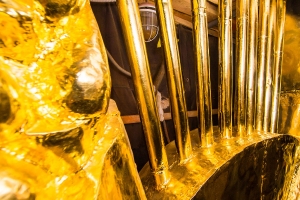 Золотую звезду на Центральном павильоне ВДНХ отреставрировали