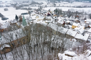 Почти 44 км подъездных дорог к СНТ москвичей обновят в 2020 году